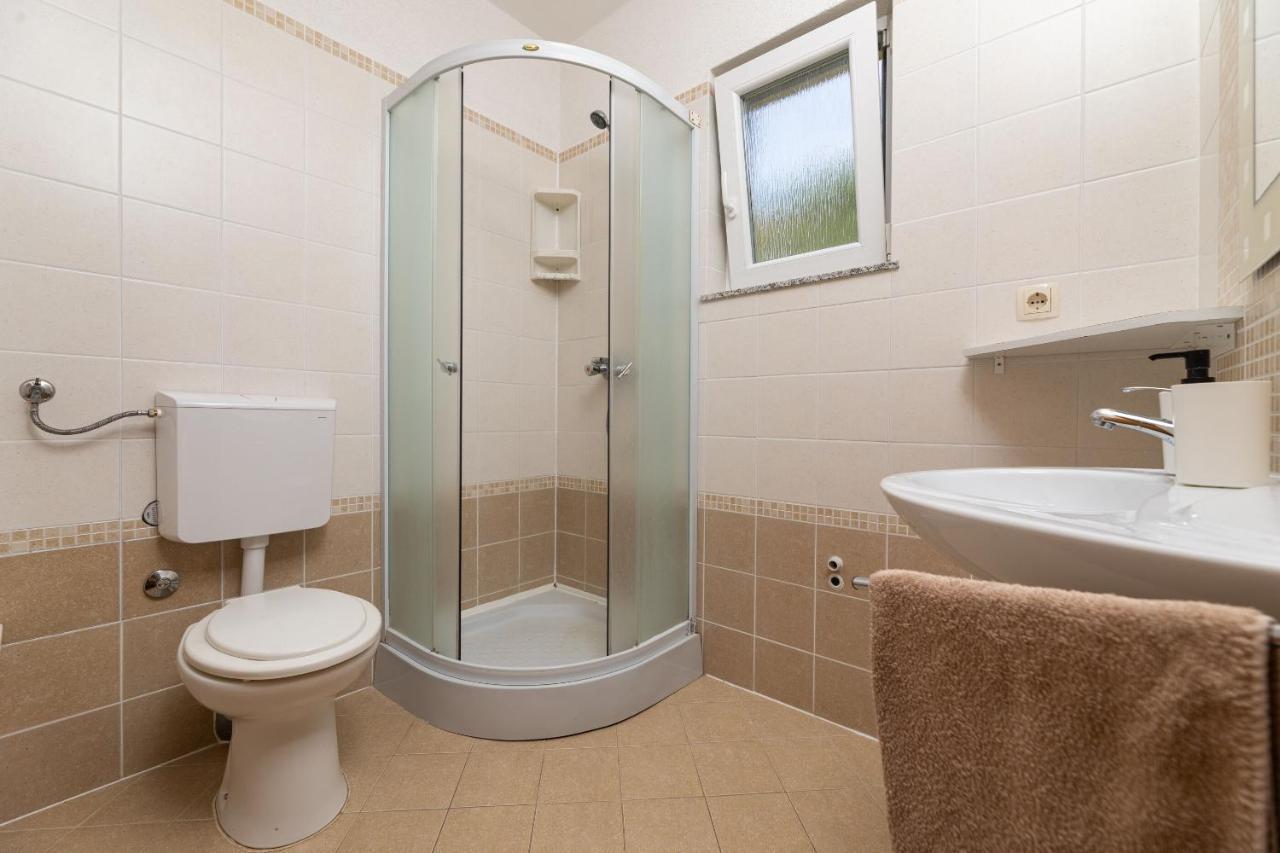 Apartment Mia Čižići Esterno foto
